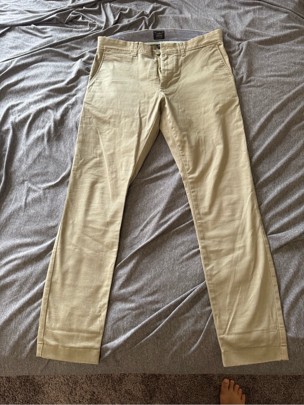 J. Crew Stretch Chino Pants in Olive Green 30x30